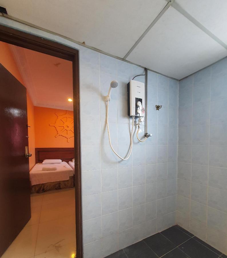 Highway Budget Hotel ايبوه المظهر الخارجي الصورة